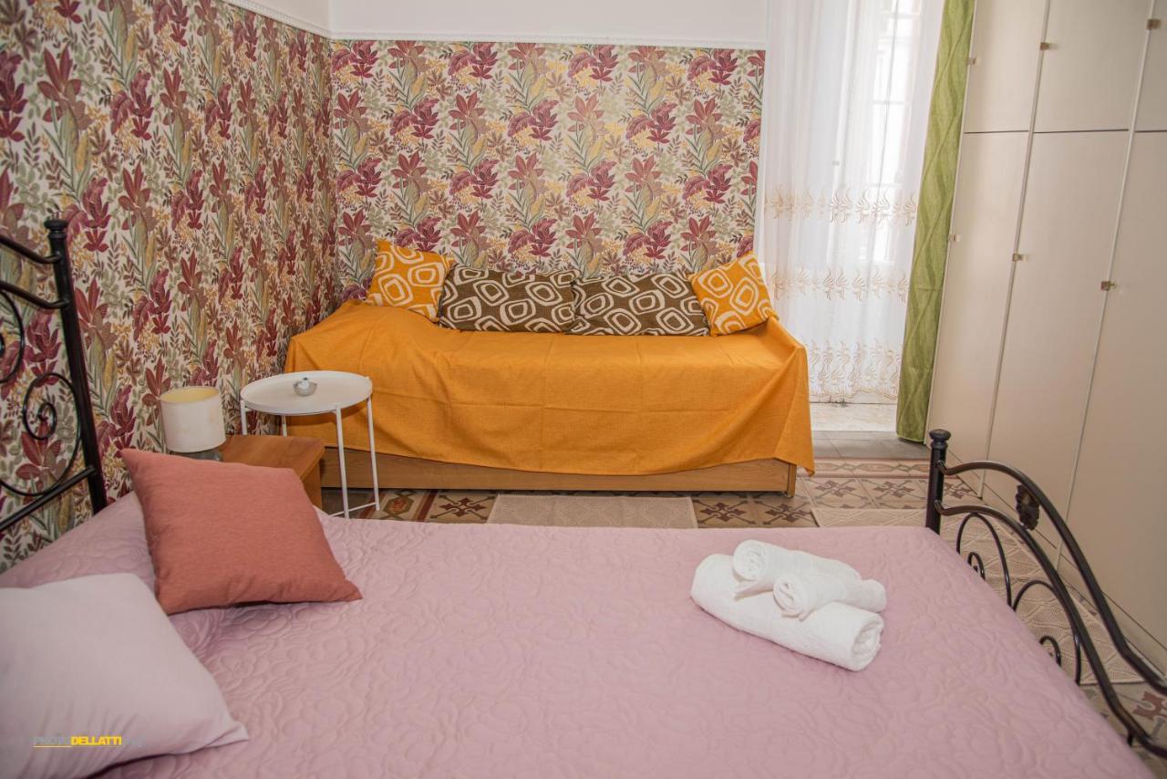 Victoria Suite Casa Vacanza Taranto Exterior photo